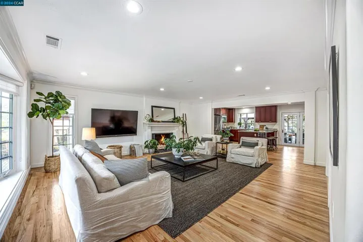 214 Powell Ave, Pleasant Hill, California 94523