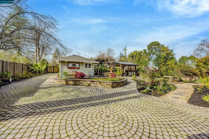 214 Powell Ave, Pleasant Hill, California 94523
