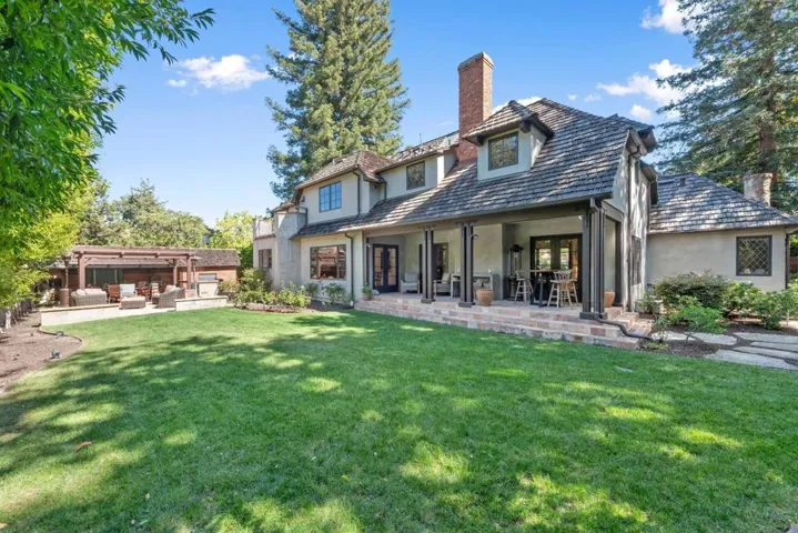 2158 Clayton Drive, Menlo Park, California 94025