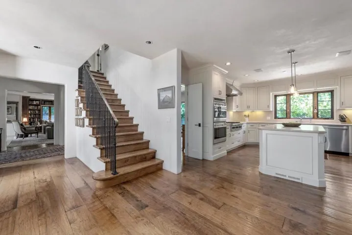2158 Clayton Drive, Menlo Park, California 94025