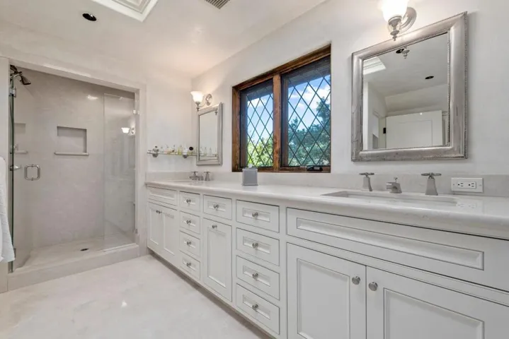 2158 Clayton Drive, Menlo Park, California 94025