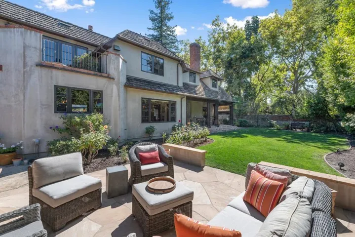 2158 Clayton Drive, Menlo Park, California 94025