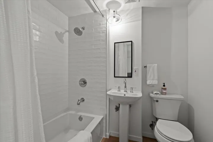 412 Leland Avenue, Palo Alto, California 94306