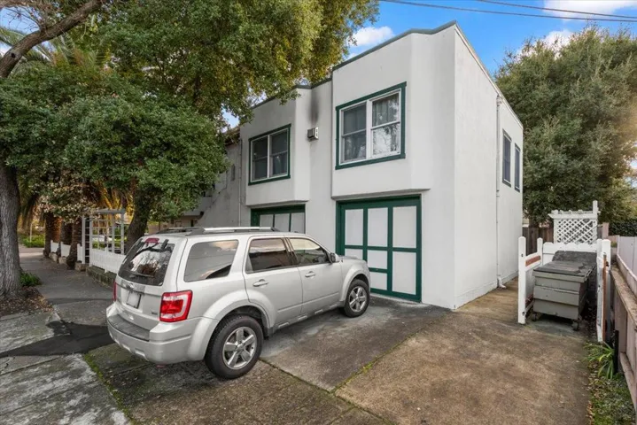 412 Leland Avenue, Palo Alto, California 94306
