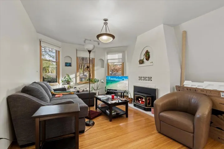 412 Leland Avenue, Palo Alto, California 94306