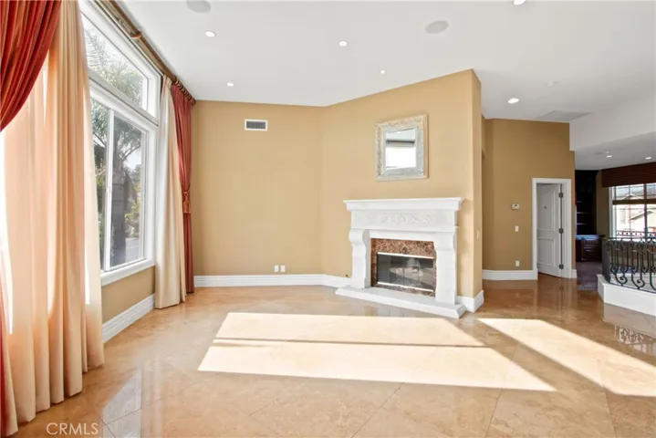 809 Spirit, Costa Mesa, California 92626