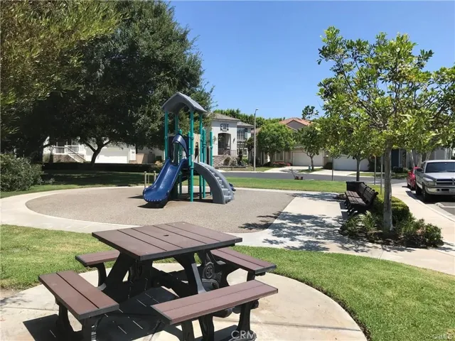 809 Spirit, Costa Mesa, California 92626