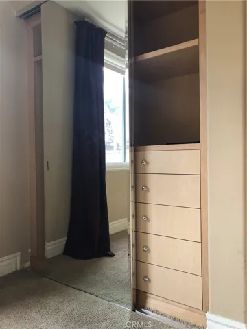 Custom Closets