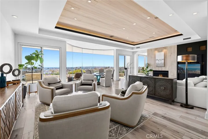 1535 Dolphin, Corona del Mar, California 92625