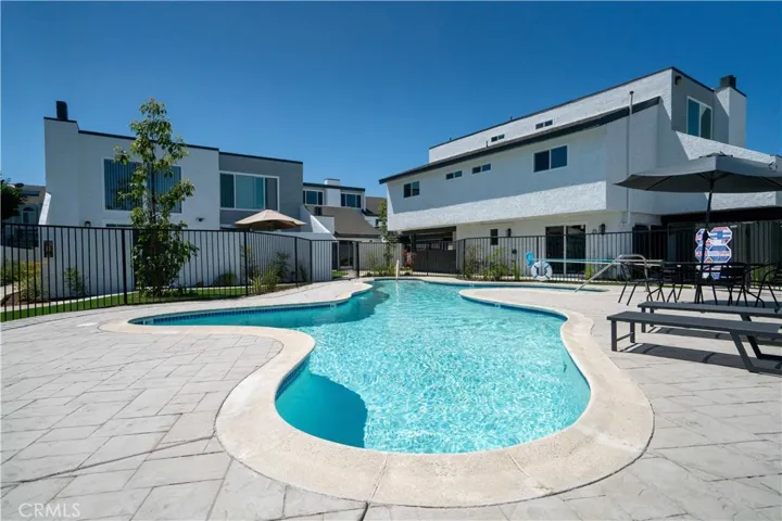 283 Avocado Street, Costa Mesa, California 92627