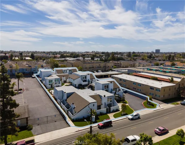 283 Avocado Street, Costa Mesa, California 92627