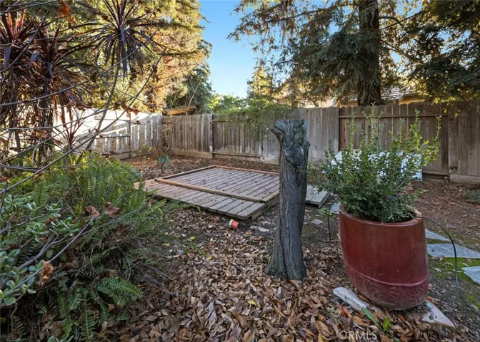 5435 W Buena Vista Avenue, Visalia, California 93291