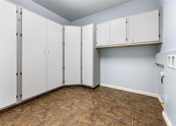 5435 W Buena Vista Avenue, Visalia, California 93291