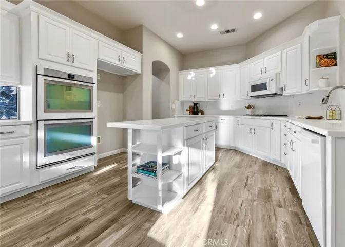5435 W Buena Vista Avenue, Visalia, California 93291