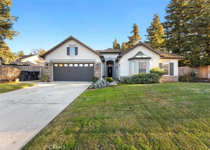 5435 W Buena Vista Avenue, Visalia, California 93291