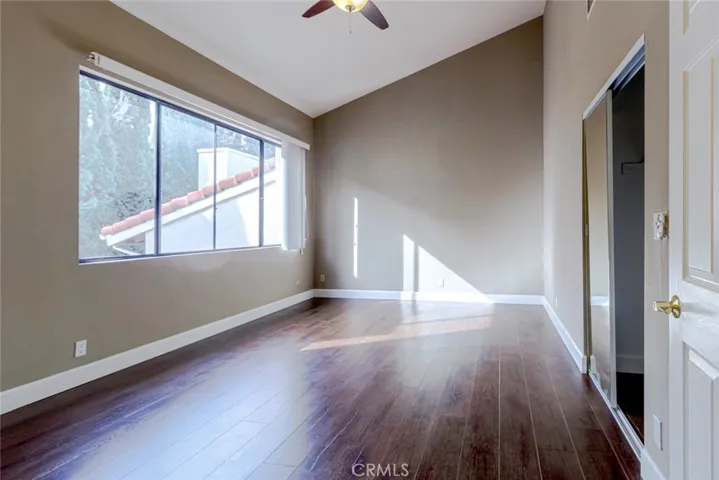 10022 Reseda Boulevard 23, Northridge, California 91324
