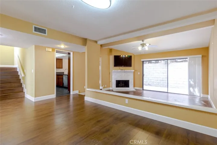 10022 Reseda Boulevard 23, Northridge, California 91324
