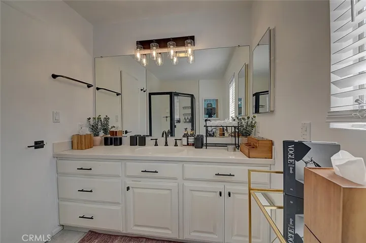 444 N Shattuck Place, Orange, California 92866