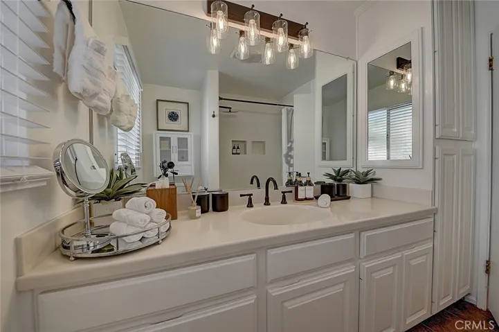 444 N Shattuck Place, Orange, California 92866