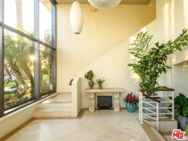 757 Ocean Avenue 212, Santa Monica, California 90402