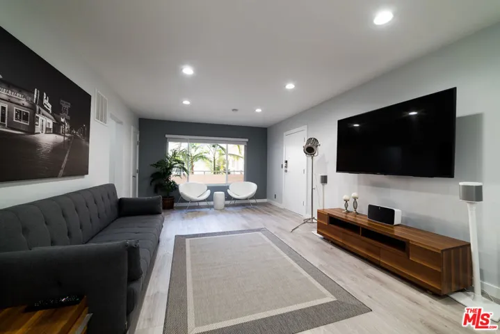 757 Ocean Avenue 212, Santa Monica, California 90402
