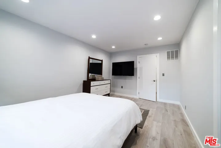 757 Ocean Avenue 212, Santa Monica, California 90402