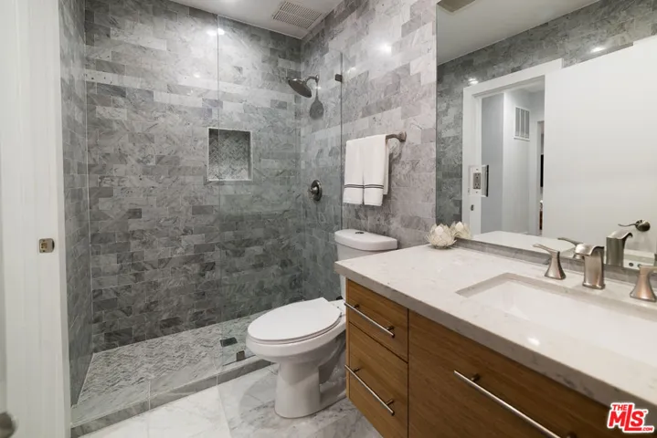 757 Ocean Avenue 212, Santa Monica, California 90402