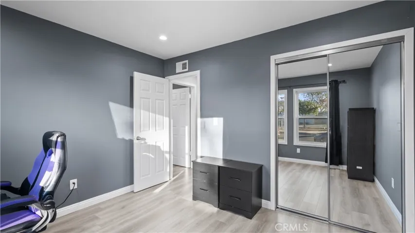 9752 Laramie Avenue, Chatsworth, California 91311