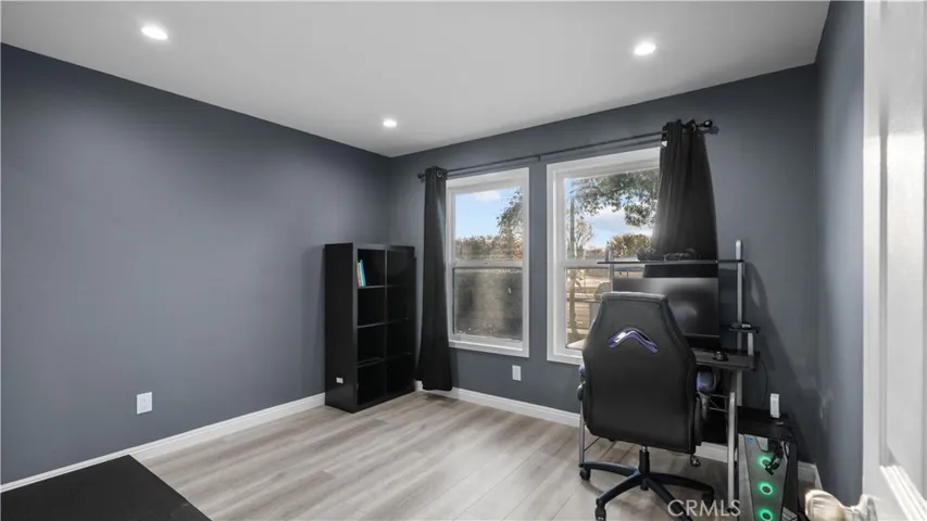 9752 Laramie Avenue, Chatsworth, California 91311