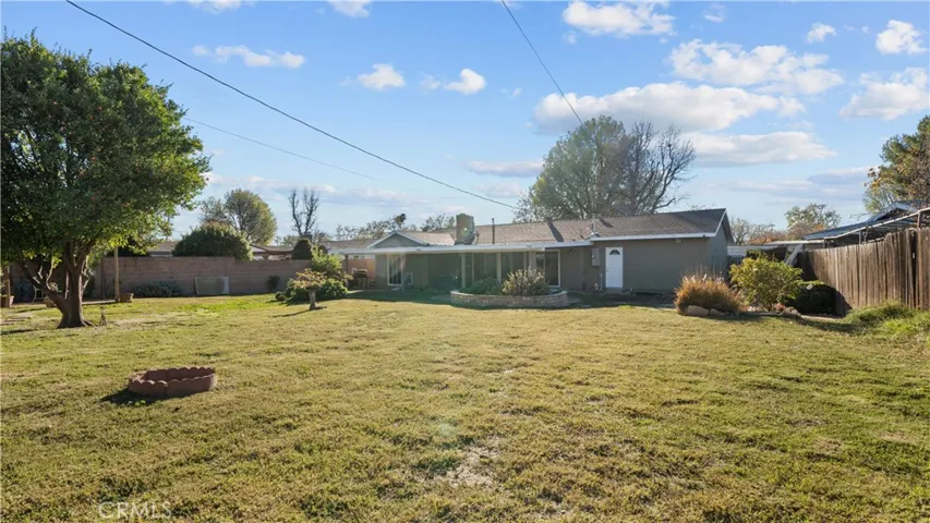 9752 Laramie Avenue, Chatsworth, California 91311