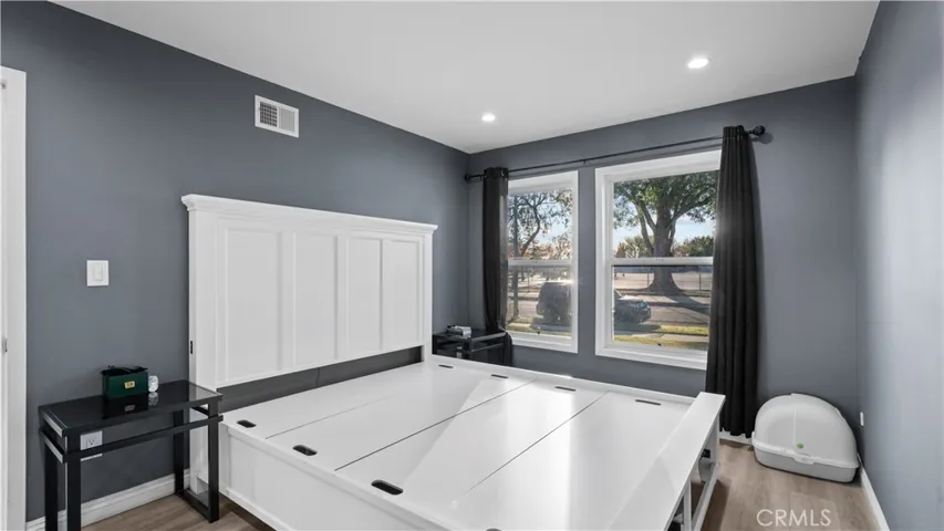 9752 Laramie Avenue, Chatsworth, California 91311