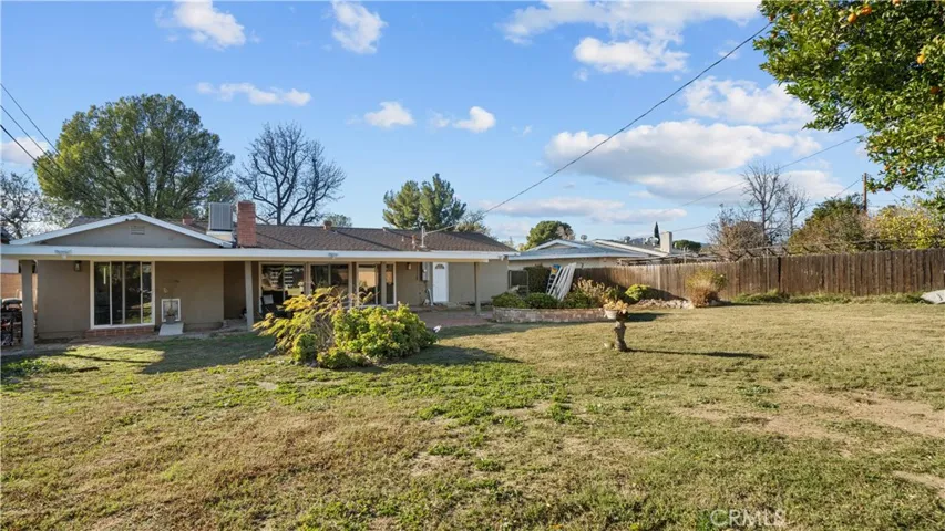 9752 Laramie Avenue, Chatsworth, California 91311