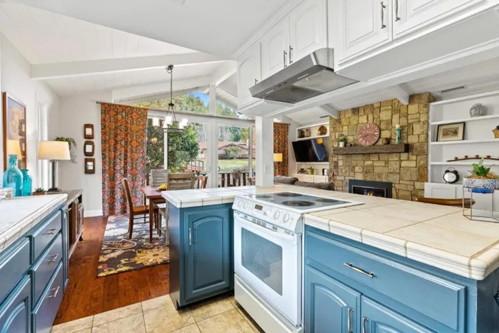 109 E Hilton Drive, Boulder Creek, California 95006
