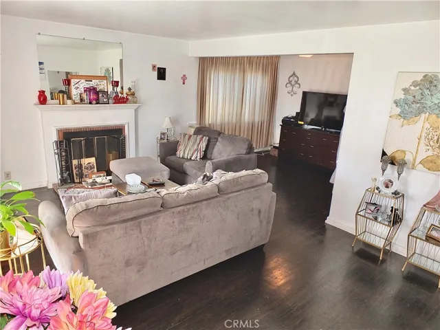 3905 Palm Avenue, Lynwood, California 90262