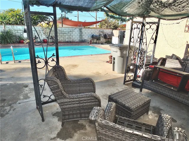 3905 Palm Avenue, Lynwood, California 90262