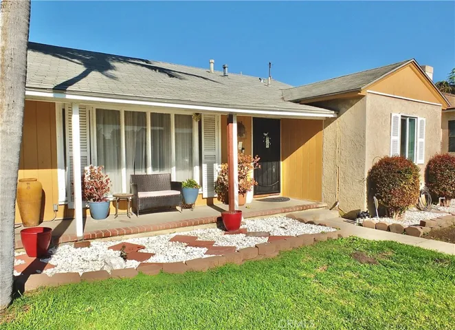 3905 Palm Avenue, Lynwood, California 90262