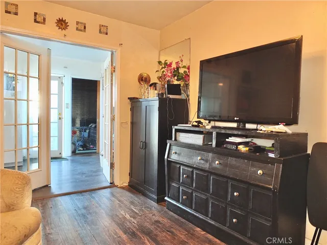 3905 Palm Avenue, Lynwood, California 90262