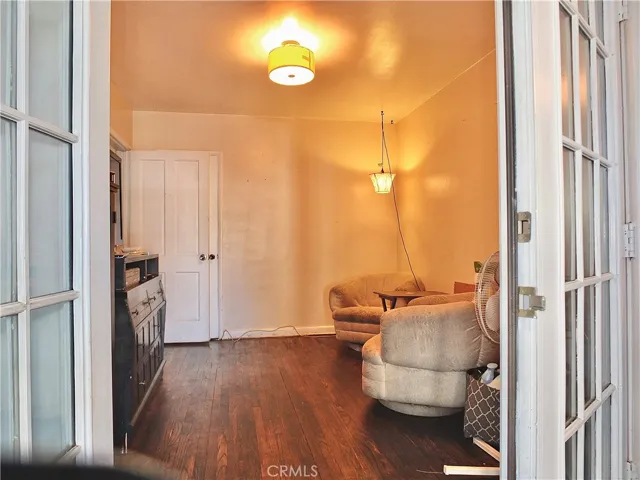 3905 Palm Avenue, Lynwood, California 90262