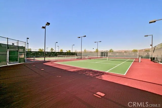 72 Thornhurst, Irvine, California 92620