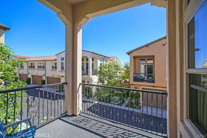 72 Thornhurst, Irvine, California 92620