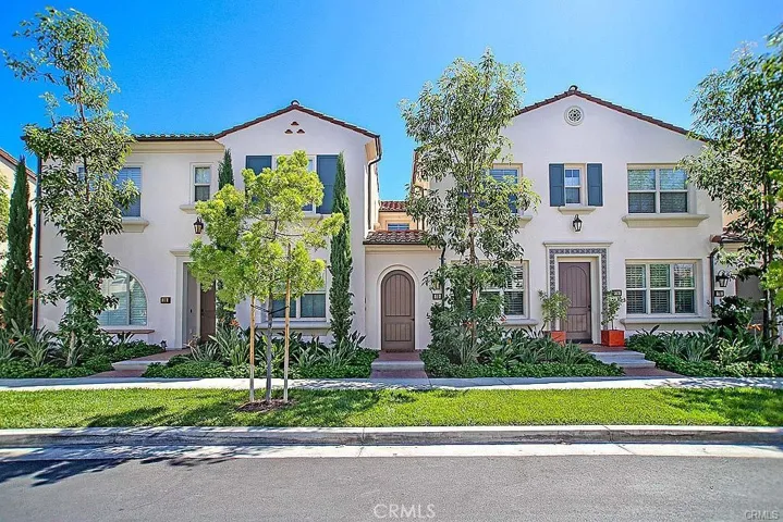 72 Thornhurst, Irvine, California 92620