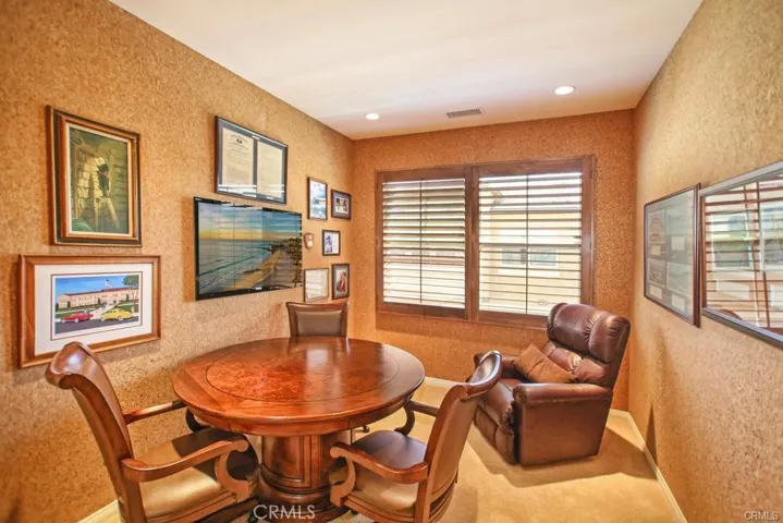 72 Thornhurst, Irvine, California 92620