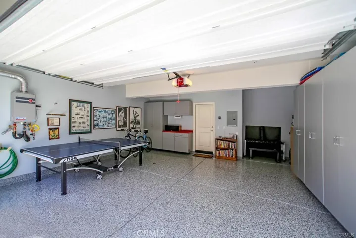 72 Thornhurst, Irvine, California 92620