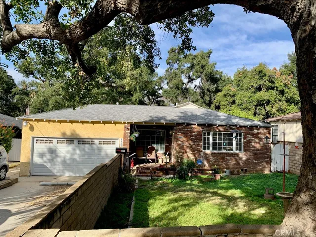 8421 Fenwick Street, Sunland, California 91040