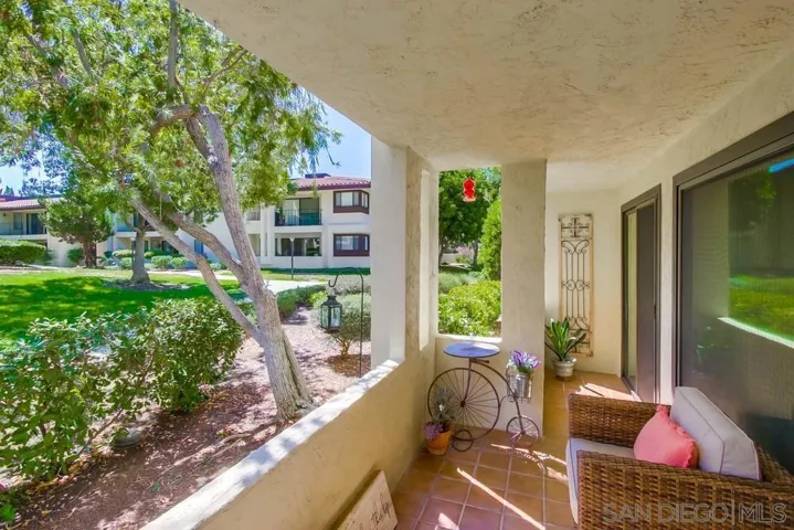 17637 Pomerado Rd Unit 123, San Diego, California 92128