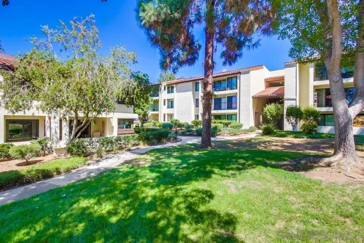 17637 Pomerado Rd Unit 123, San Diego, California 92128