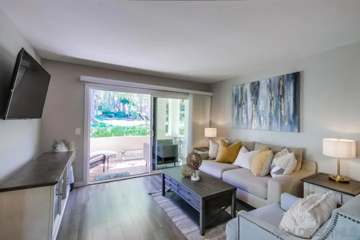 17637 Pomerado Rd Unit 123, San Diego, California 92128
