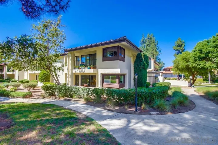 17637 Pomerado Rd Unit 123, San Diego, California 92128