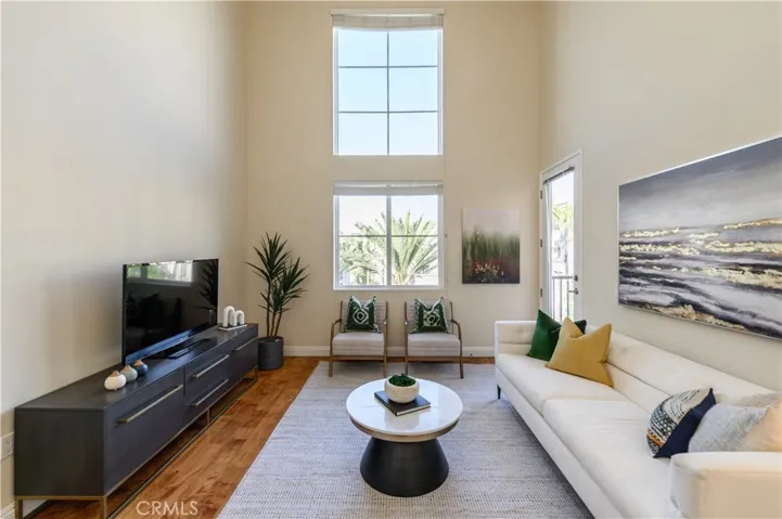 2423 Scholarship, Irvine, California 92612