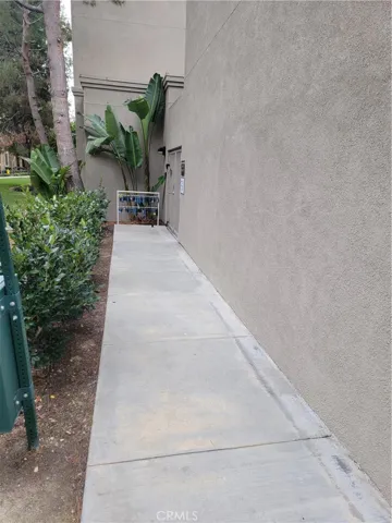 2423 Scholarship, Irvine, California 92612